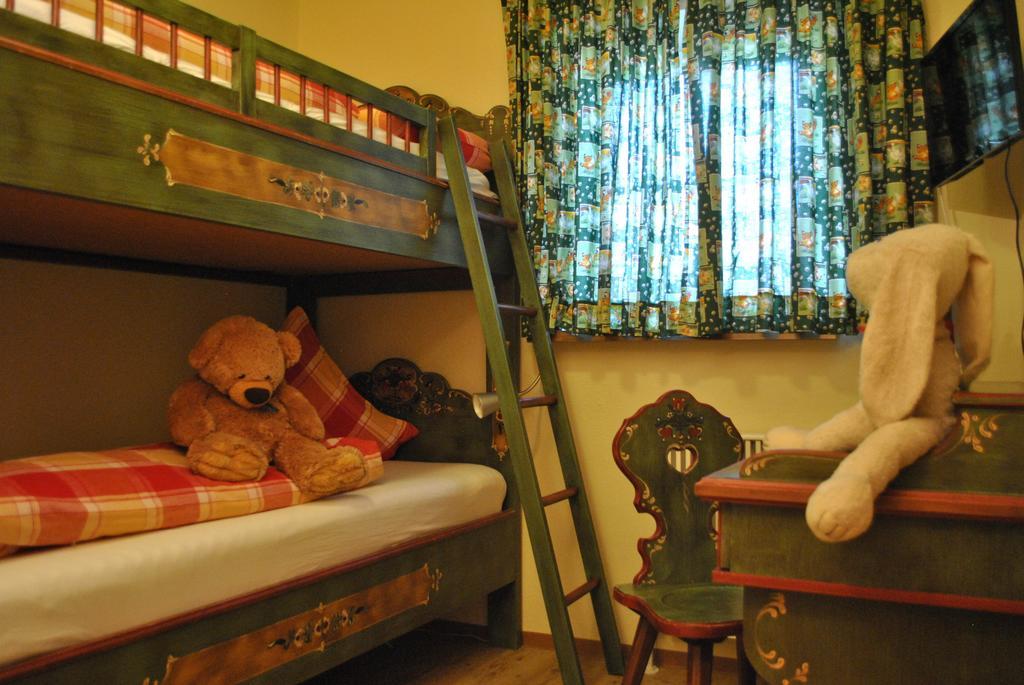 Romantik Pension Lehrberg Sankt Jakob in Haus Szoba fotó