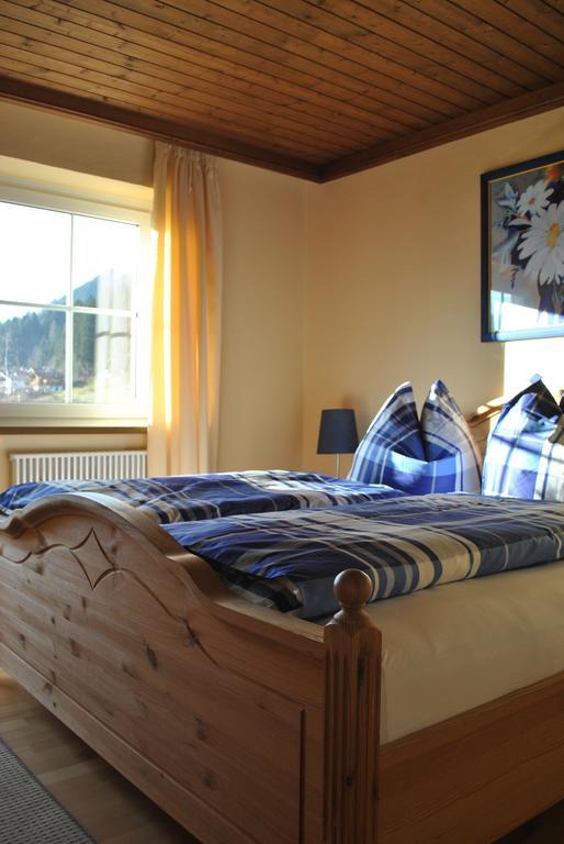 Romantik Pension Lehrberg Sankt Jakob in Haus Szoba fotó